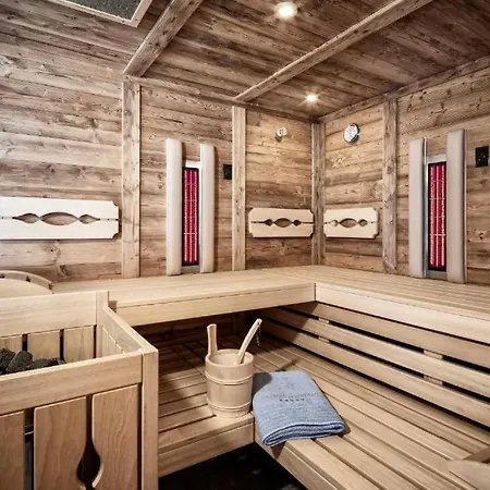 Stunning Chalet With Sauna & Mountain View- If You Want To Book, Please Contact On Wh-ats-app - 0034-635-518-057 !!!! Villa *