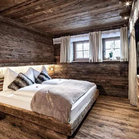 Stunning Chalet With Sauna & Mountain View- If You Want To Book, Please Contact On Wh-ats-app - 0034-635-518-057 !!!! Villa Wagrain